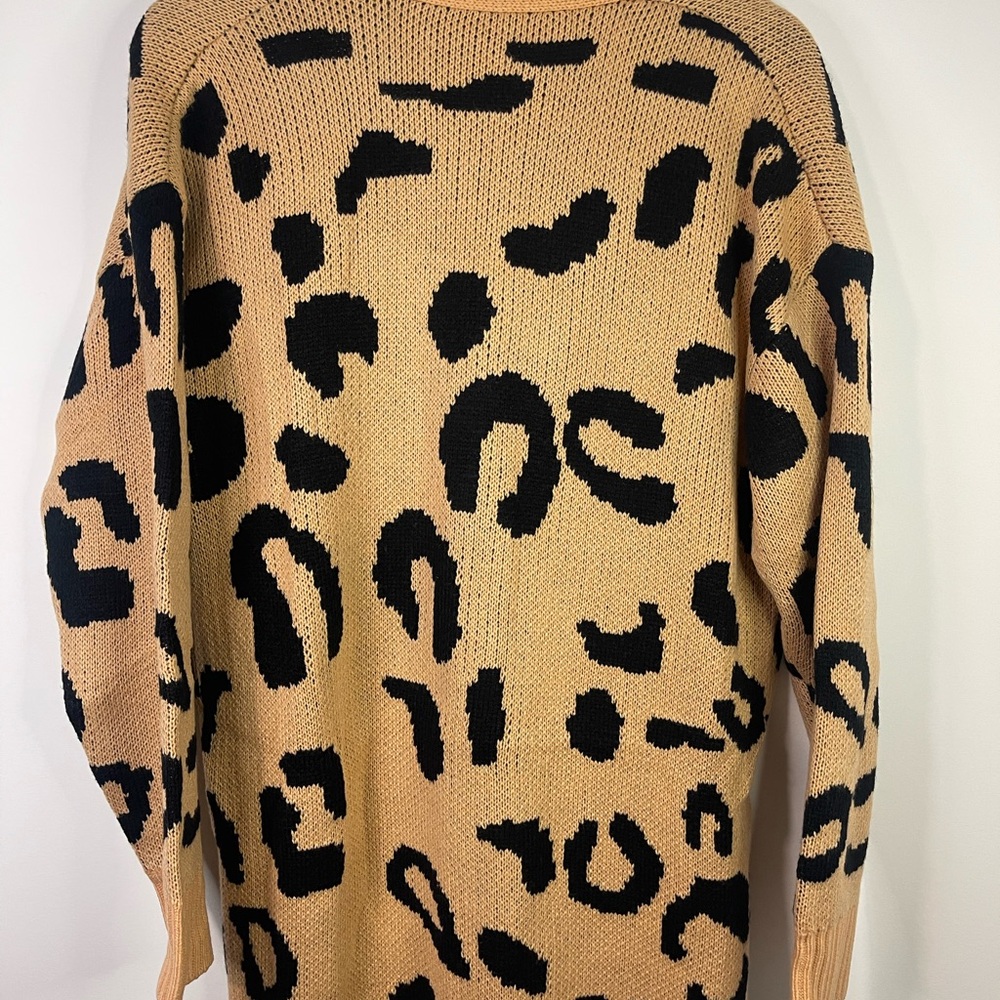 Stylish Leopard Print open front long Cardigan - Picture 9 of 11